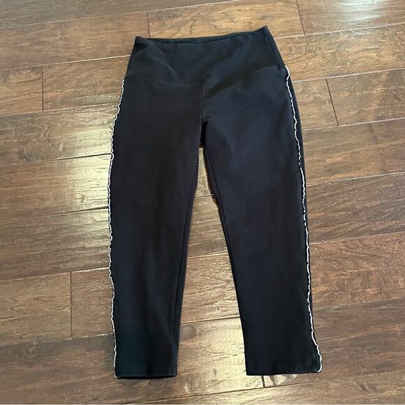 Ruby Ribbon RR LARGE Black White Trim Tuxedo Capri Leggings Celestial Collection - Picture 5 of 9